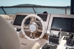Azimut Magellano 66 in Podstrana / Marina Lav thumbnail 30