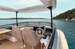 Azimut Magellano 66 in Podstrana / Marina Lav thumbnail 78