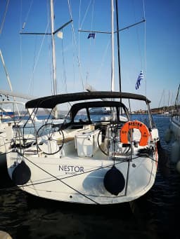 Oceanis 40.1 in Lavrion Main Port thumbnail 5