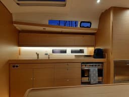 Dufour 460 in Piombino / Salivoli thumbnail 3