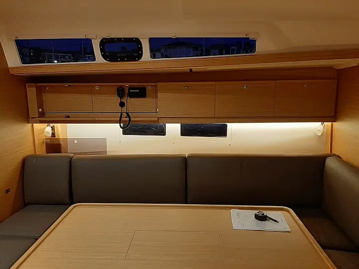 Dufour 460 in Piombino / Salivoli - Photo 5
