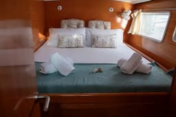 Lagoon 380 S2 in Ibiza / Marina Port Ibiza thumbnail 10