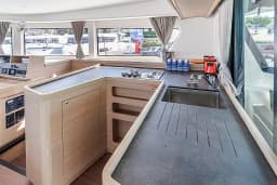 Lagoon 42 in Sicily / Capo d'Orlando Marina thumbnail 17