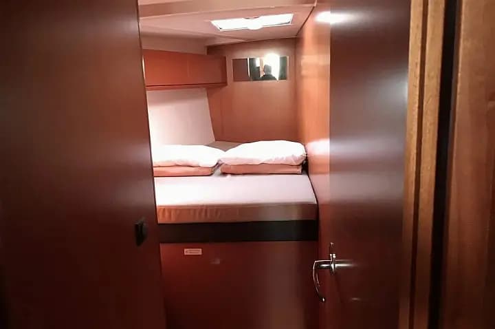 Bavaria Cruiser 51 in Athens / Alimos Marina - Photo 4