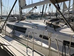 Bavaria Cruiser 51 in Athens / Alimos Marina thumbnail 6