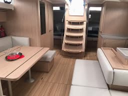 Oceanis 51.1 in Castiglioncello / Marina Cala de' Medici thumbnail 14