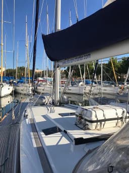 Sun Odyssey 519 in Mallorca / Palma de Mallorca / La Lonja Marina Charter thumbnail 10