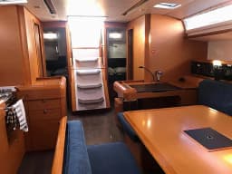 Sun Odyssey 519 in Mallorca / Palma de Mallorca / La Lonja Marina Charter thumbnail 13