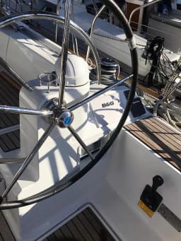 Sun Odyssey 519 in Mallorca / Palma de Mallorca / La Lonja Marina Charter thumbnail 8