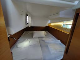 Sun Odyssey 490 in Lefkada / Port of Lefkas thumbnail 3