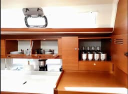 Dufour 460 in Athens / Alimos Marina thumbnail 9