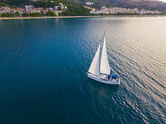 Bavaria 40 Cruiser in Tučepi / Marina Tučepi - Photo 1