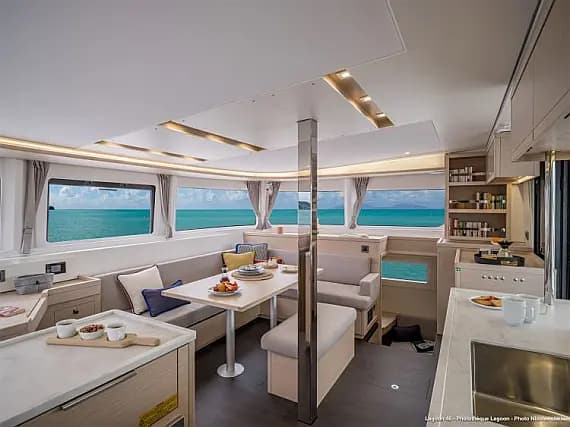 Lagoon 46 in Sardinia / Golfo Aranci / Mare Fun Charter & Marina - Photo 3