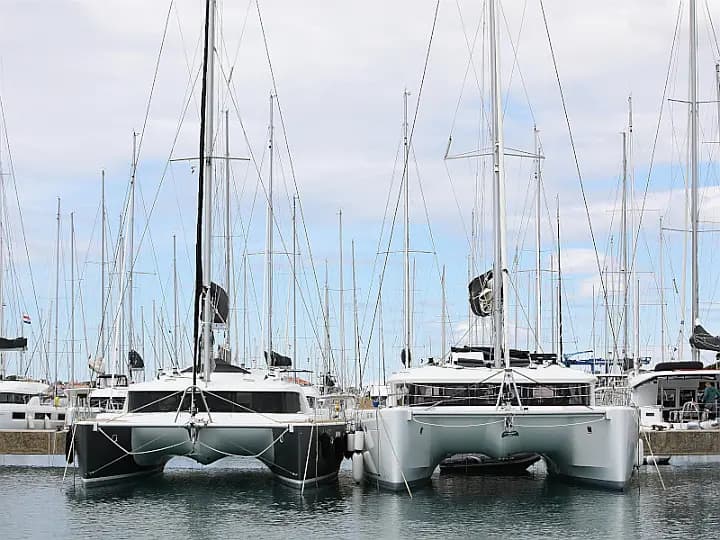 Lagoon 450 in Sukošan / D-Marin Dalmacija Marina - Photo 5