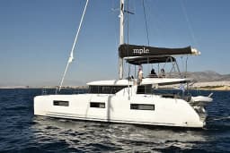 Lagoon 46 in Athens / Alimos Marina thumbnail 10