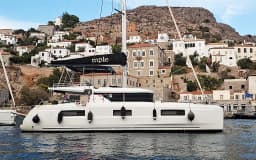 Lagoon 46 in Athens / Alimos Marina thumbnail 9