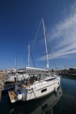 Bavaria C42 in Zadar / D-Marin Borik thumbnail 10