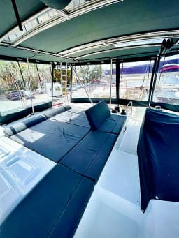 Lagoon 46 in Mykonos / Tourlos Marina thumbnail 10