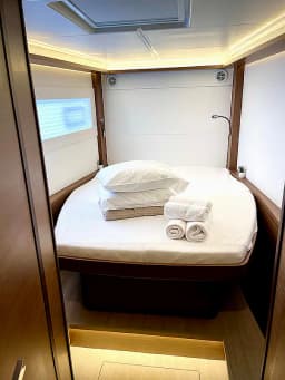 Lagoon 46 in Mykonos / Tourlos Marina thumbnail 26