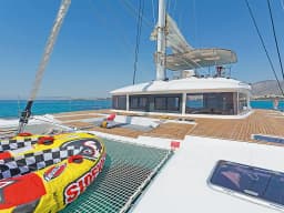 Lagoon 560 in Marina Agana thumbnail 10