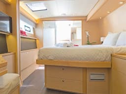 Lagoon 560 in Marina Agana thumbnail 35