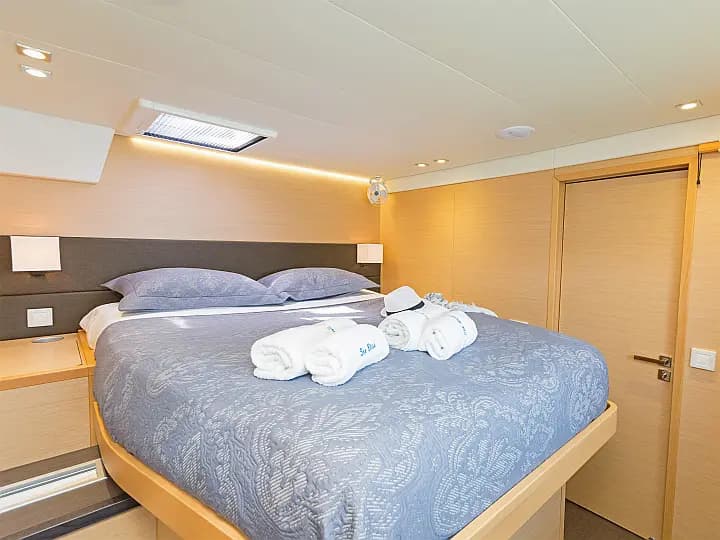 Lagoon 560 in Marina Agana - Photo 5