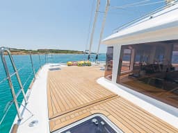 Lagoon 560 in Marina Agana thumbnail 8