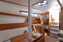 Sun Odyssey 33i in Split / ACI Marina Split thumbnail 3