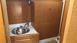 Sun Odyssey 439 in Lavrion / Olympic Marina thumbnail 10