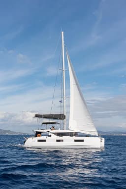 Lagoon 46 in Lefkada / Port of Lefkas thumbnail 16
