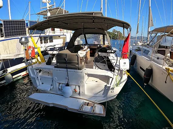 Dufour 37 in Marmaris / Adaköy Marina - image 1
