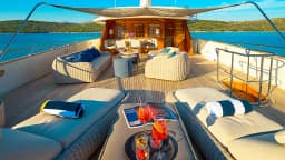 Benetti Classic 115 in Trogir / ACI Marina Trogir thumbnail 14