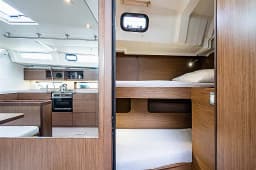 Oceanis 46.1 in Lavrion / Olympic Marina thumbnail 6
