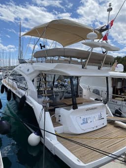 Sessa Fly 47 in Šibenik / D-Marin Marina Mandalina thumbnail 5