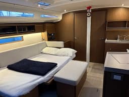 Oceanis 40.1 in Fethiye / Ece Marina thumbnail 4