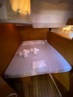 Jeanneau 53 in Athens / Alimos Marina thumbnail 13