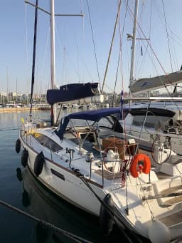 Jeanneau 53 in Athens / Alimos Marina thumbnail 21