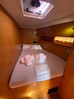 Jeanneau 53 in Athens / Alimos Marina thumbnail 9