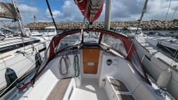 Oceanis 311 in Saint-Quay-Portrieux / Port d'Armor thumbnail 11