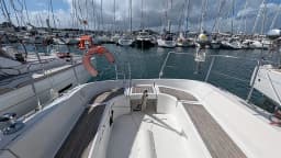 Oceanis 311 in Saint-Quay-Portrieux / Port d'Armor thumbnail 6