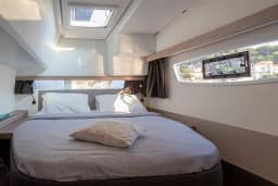 Isla 40 in Mallorca / Palma de Mallorca / La Lonja Marina Charter thumbnail 13