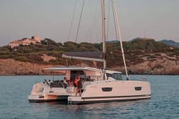 Isla 40 in Mallorca / Palma de Mallorca / La Lonja Marina Charter thumbnail 7