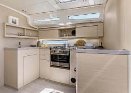 Oceanis 40.1 in Lavrion Main Port thumbnail 21
