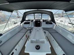 Oceanis 40.1 in Lavrion Main Port thumbnail 5