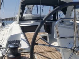 Oceanis 51.1 in Lavrion Main Port thumbnail 11
