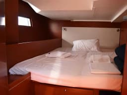 Oceanis 51.1 in Lavrion Main Port thumbnail 17