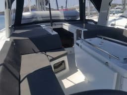 Oceanis 51.1 in Lavrion Main Port thumbnail 9