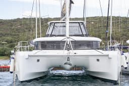 Lagoon 46 in Sardinia / Portisco / Cala dei Sardi thumbnail 3