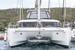 Lagoon 46 in Sardinia / Portisco / Cala dei Sardi thumbnail 4