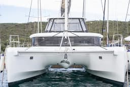 Lagoon 46 in Sardinia / Portisco / Cala dei Sardi thumbnail 5